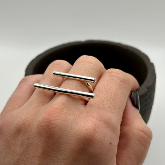 STRENGTH Bar Ring ★