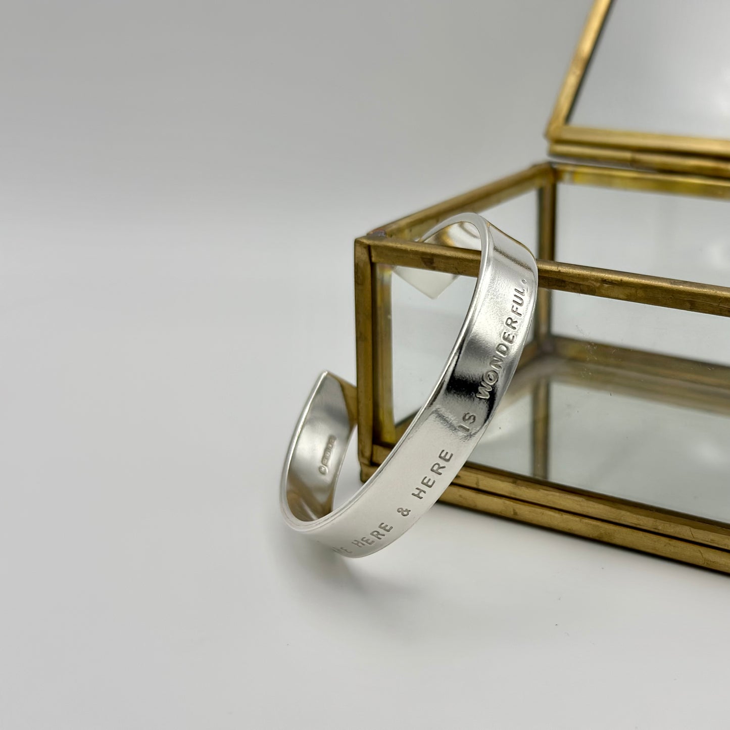 STRENGTH Bangle ★