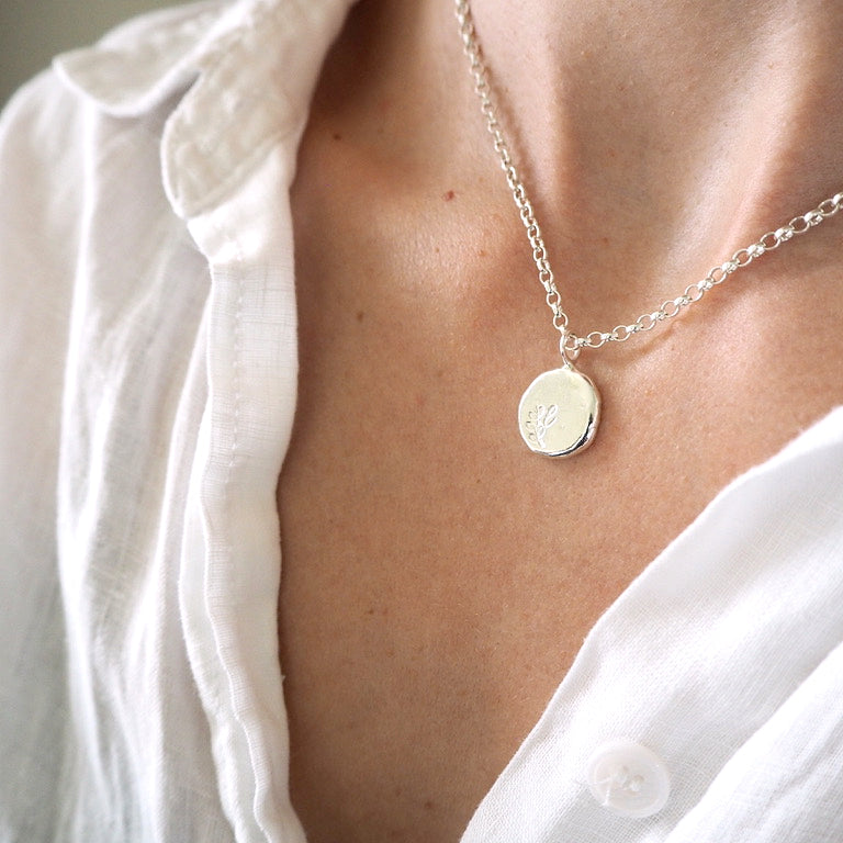 FLEUR ORB Necklace ★