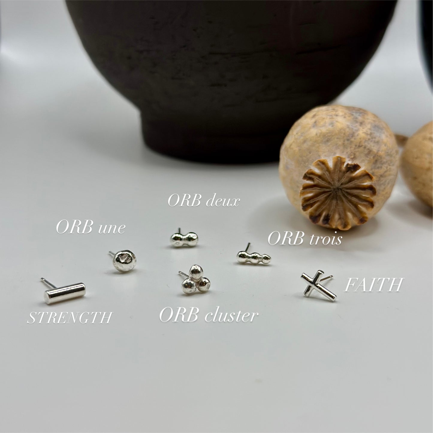 ICON Stud Earrings ★