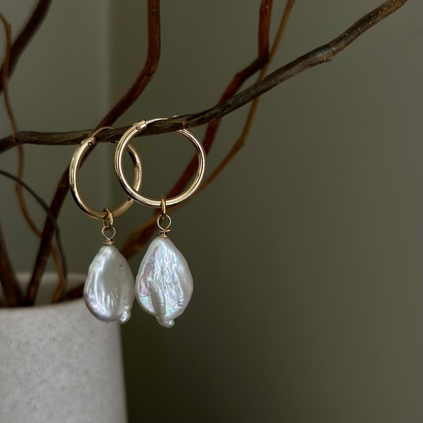 GRACE Pearl Charm