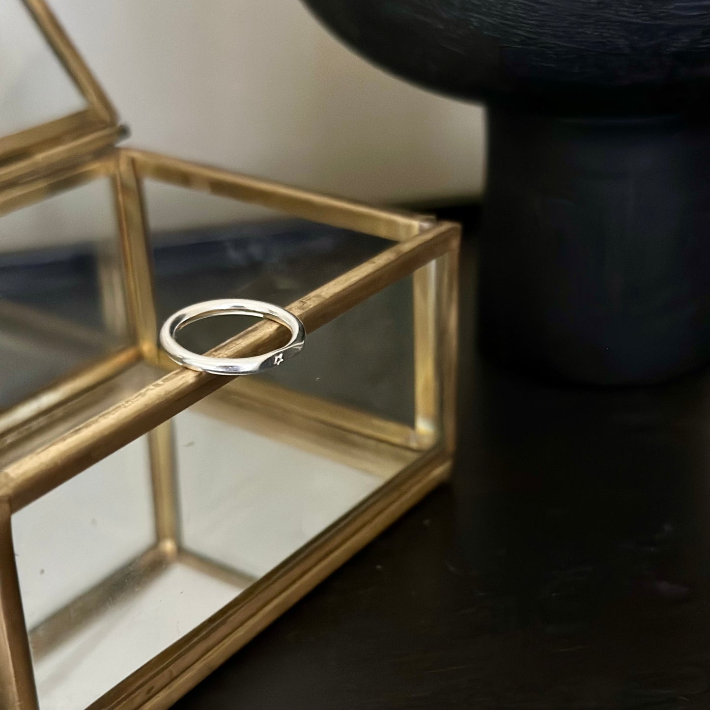 DAINTY SIGNET Ring ★