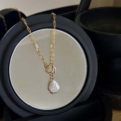 GRACE Pearl Charm