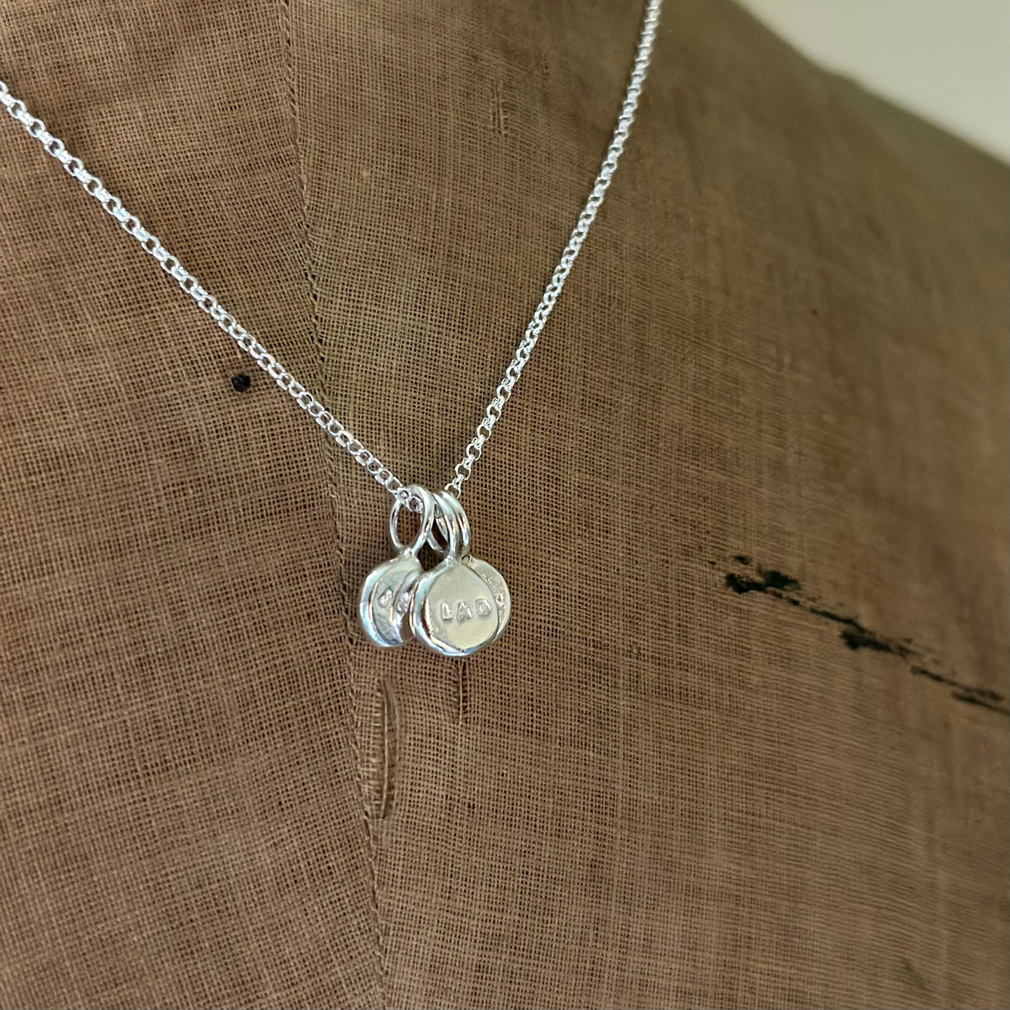 DAINTY STORY ORB Necklace ★