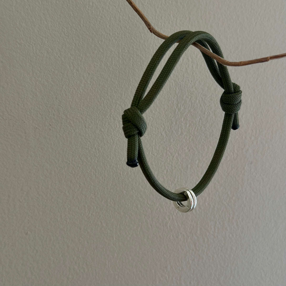 CARDINAL Cord Bracelet