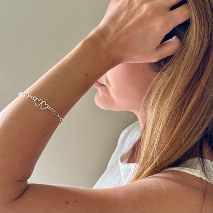 LITTLE LOVE Heart Bracelet