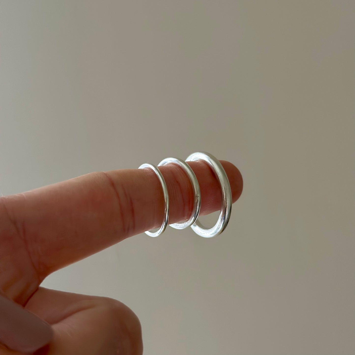 DAINTY POWER Stacking Ring ★