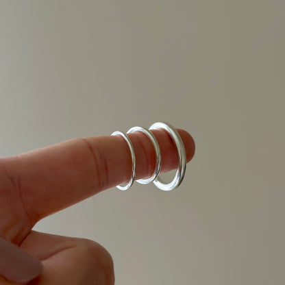 DAINTY POWER Stacking Ring ★