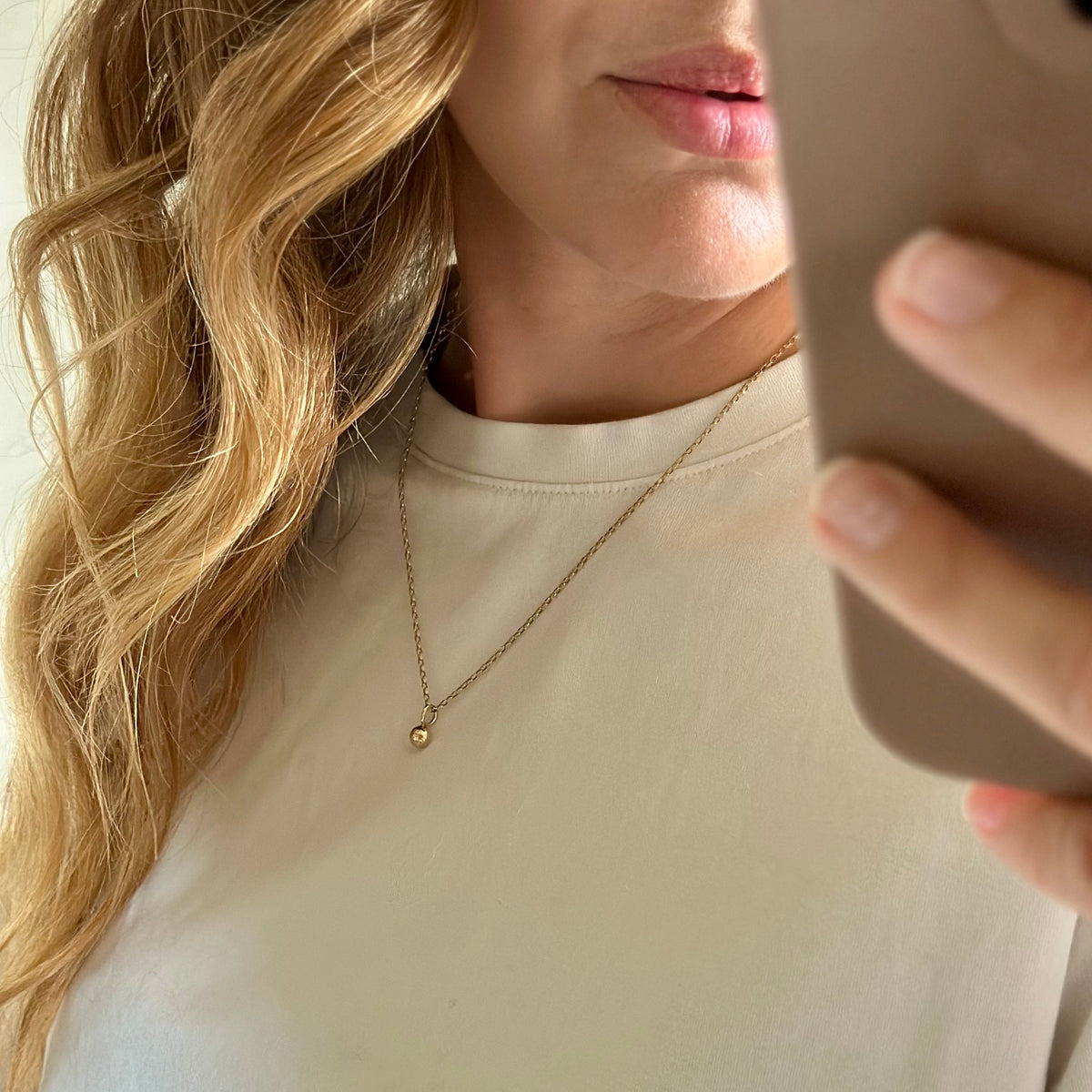 DAINTY ORB Necklace