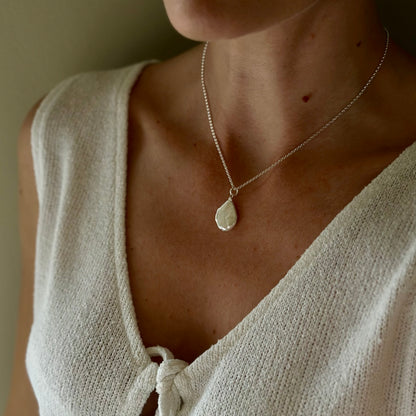 GRACE Pearl Necklace