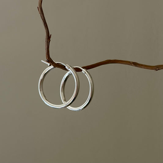 MIDI Hoop Earrings ★