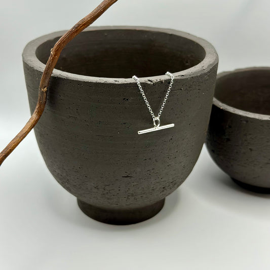 DAINTY STRENGTH T-Bar Necklace ★