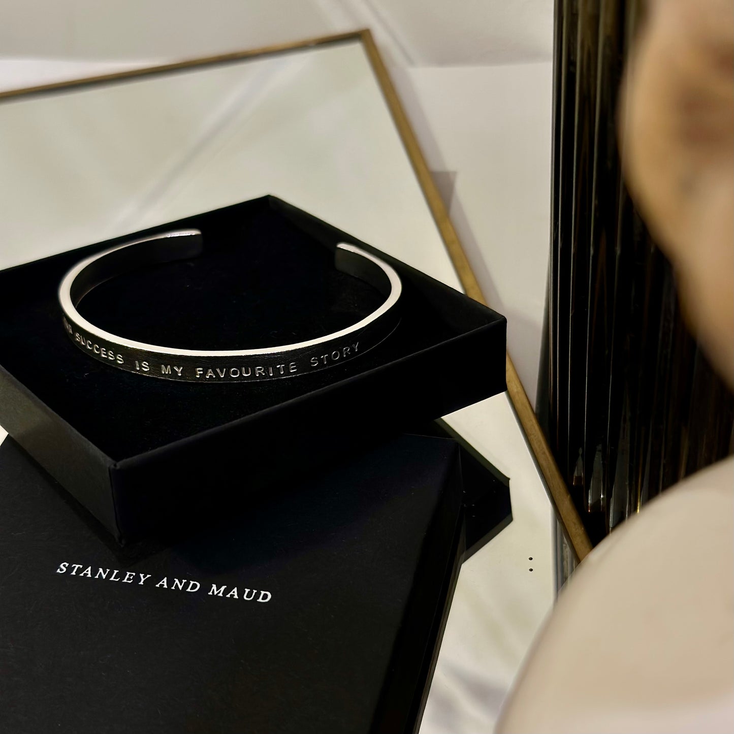 MAXI STORY Cuff Bangle
