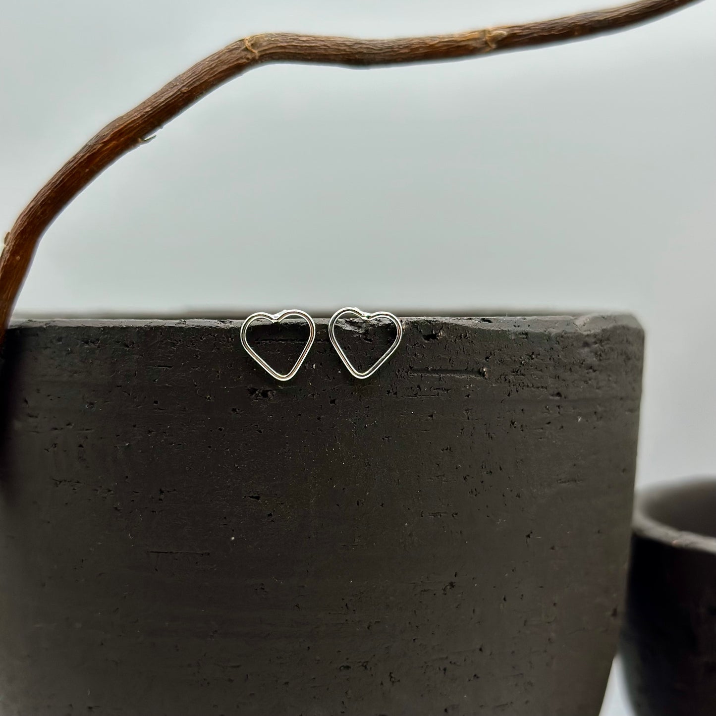 COEUR Stud Earrings ★