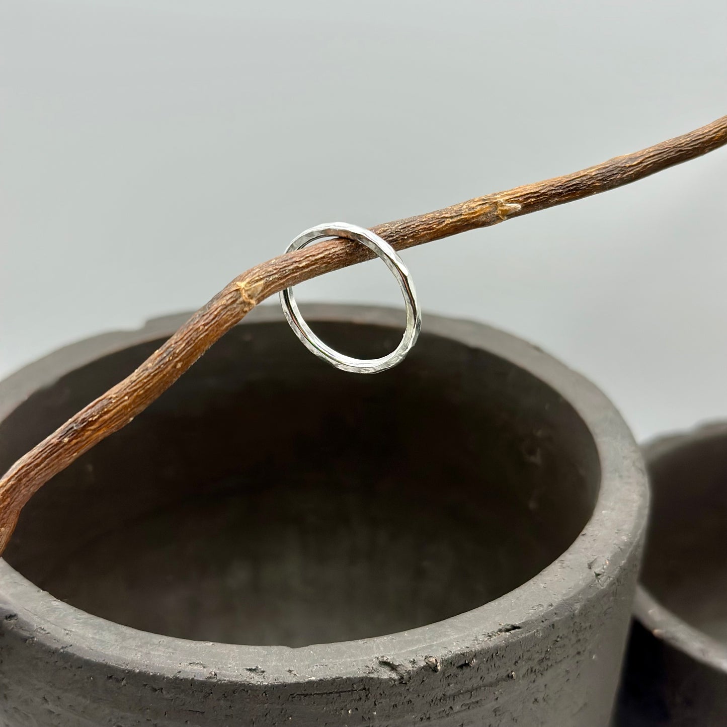 HAMMERED MINI POWER Stacking Ring ★