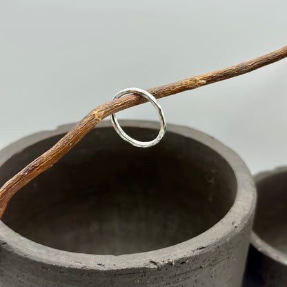 HAMMERED MINI POWER Stacking Ring ★