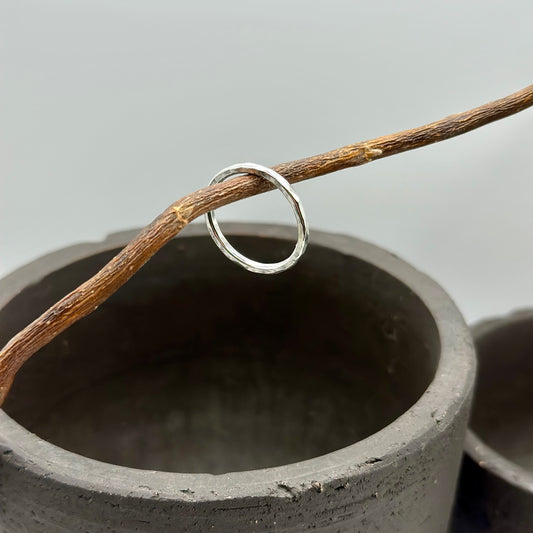 HAMMERED MINI POWER Stacking Ring ★