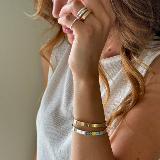 MAXI STORY Silver Cuff Bangle