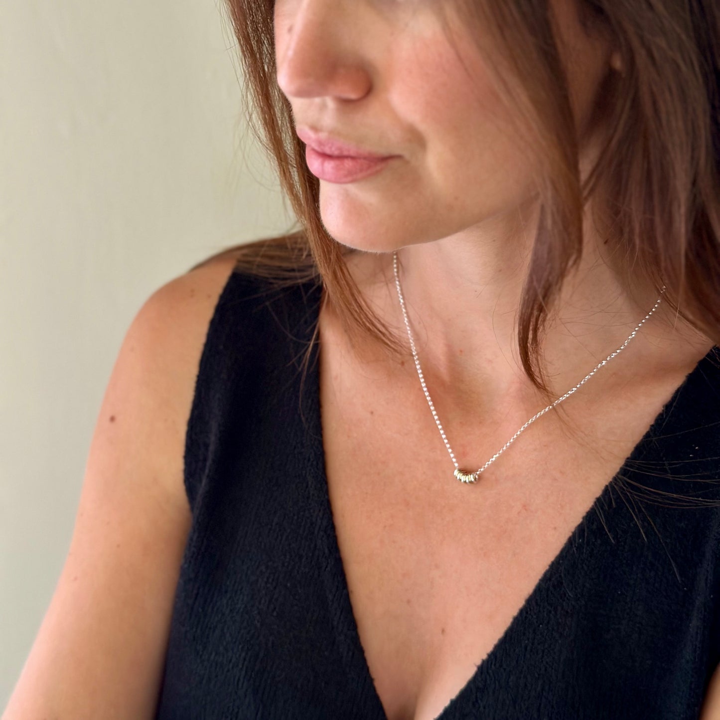 CALM NECKLACE IN SILVER AND GOLD 